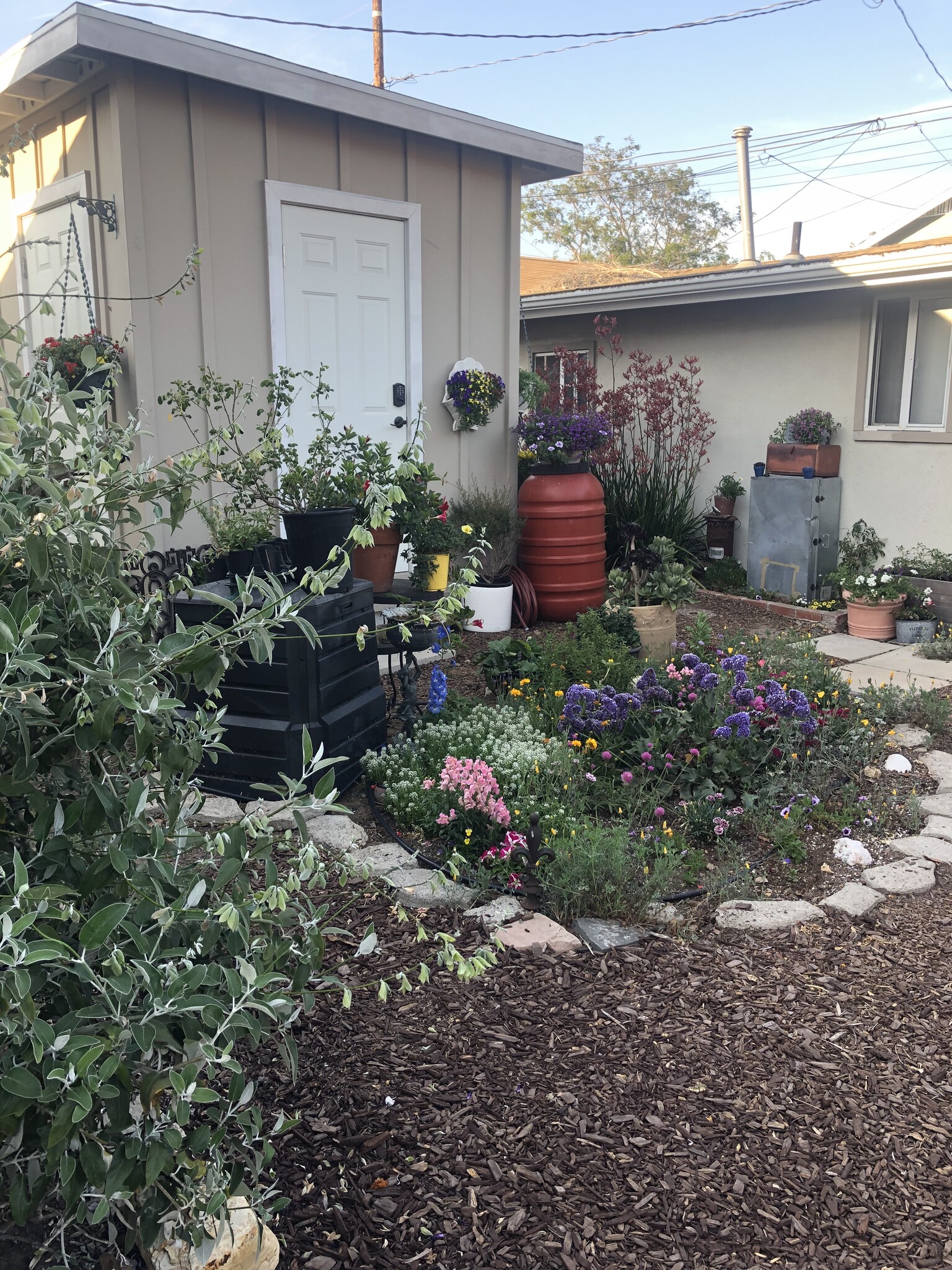 Storage shed available (no garage). - 2208 Gramercy Ave