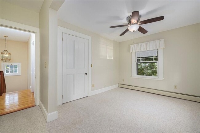 Building Photo - 107 Old Beach Rd