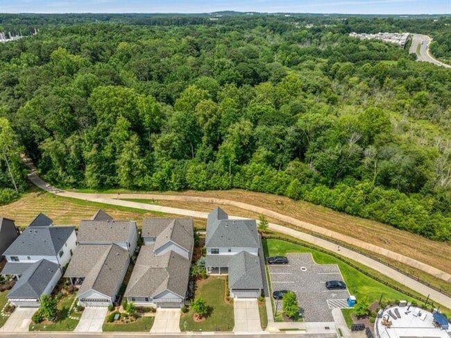Building Photo - 6320 Halcyon Garden Dr