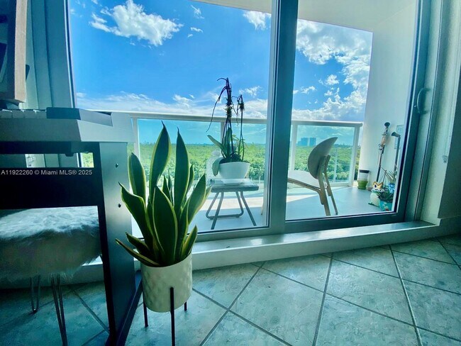 Building Photo - 2841 NE 163rd St