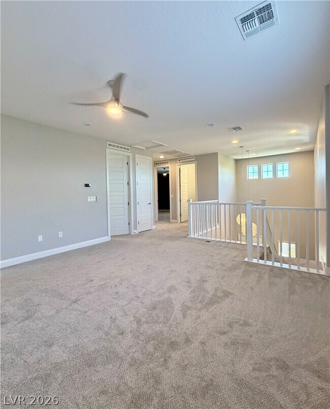Building Photo - 67 Berneri Dr