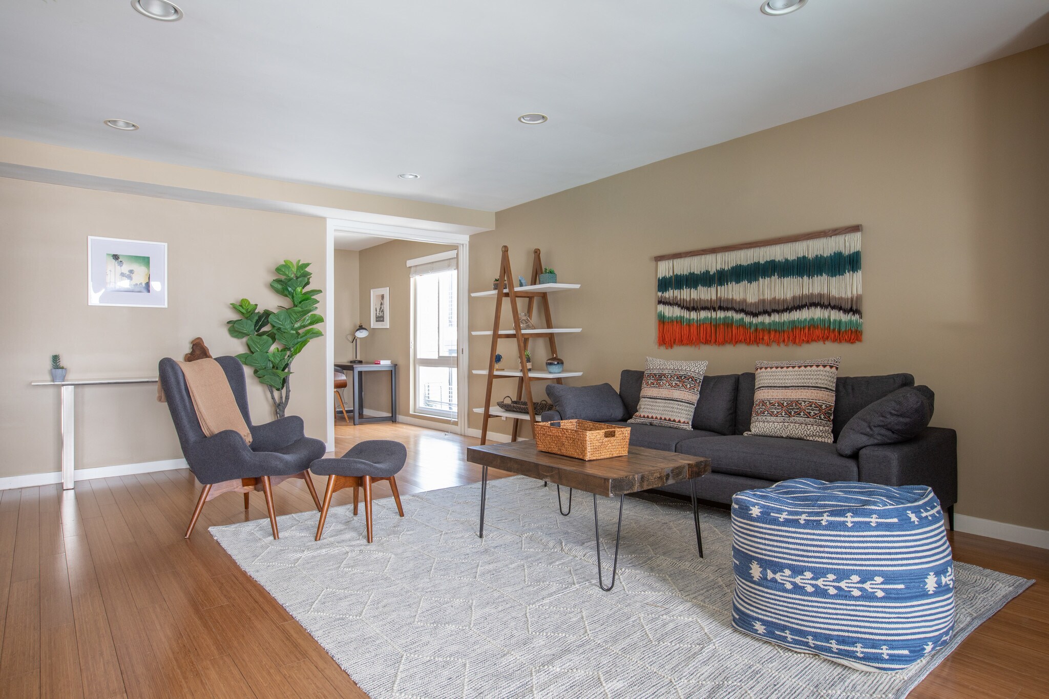 Building Photo - 4407 Francis Ave