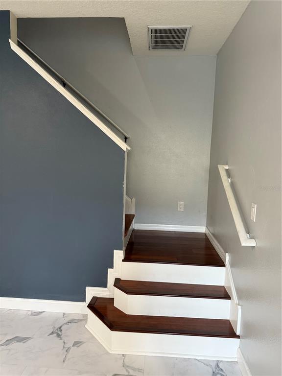 Building Photo - 10606 Shady Falls Ct