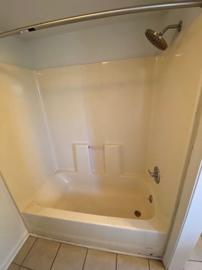 Building Photo - 7435 Garfield St