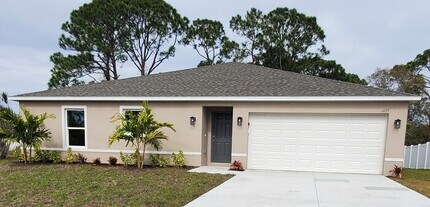 Building Photo - BEAUTIFUL 4/2 HOME IN PALM BAY