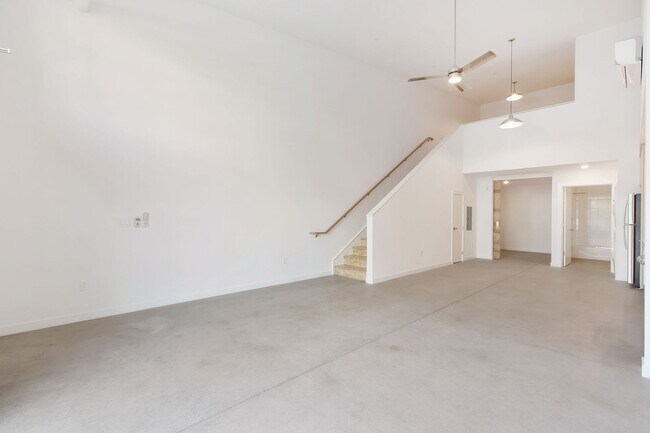 Building Photo - 41st Street Lofts