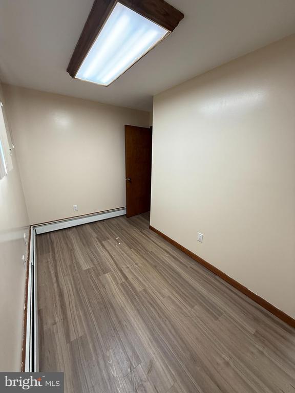 Building Photo - 5303 ALLENTOWN PI