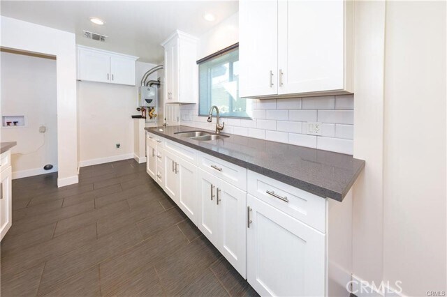 Building Photo - 716 W Glenoaks Blvd
