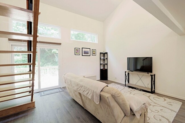 Building Photo - End-Unit Stonehenge Townhome With Loft & Private Deck