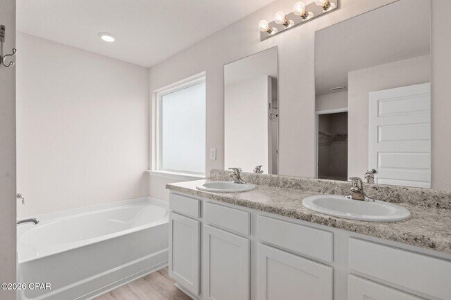 Building Photo - 6416 Bellavia Ln