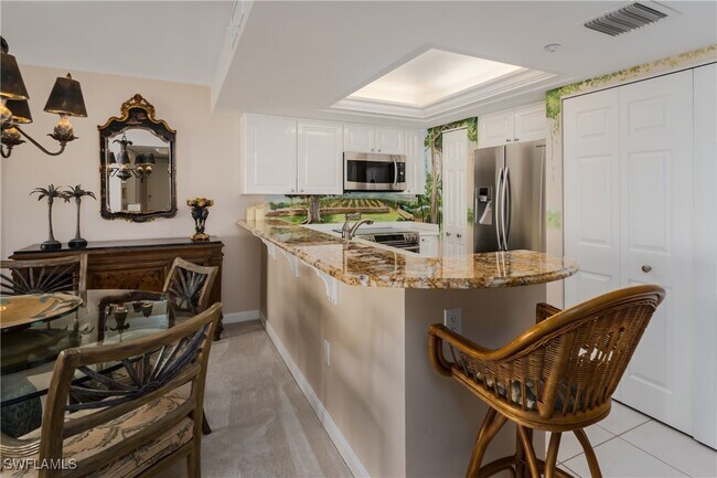 Building Photo - 6849 Grenadier Blvd