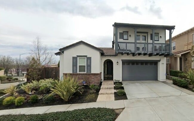 Primary Photo - LUXURY HOME W SEPARATE IN LAW Suite