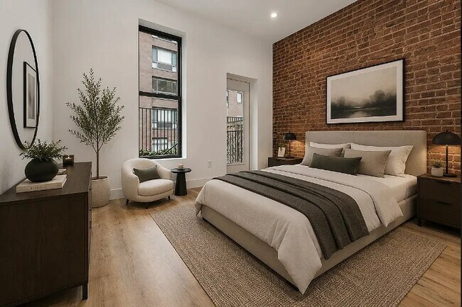 Building Photo - 314 W 51st St