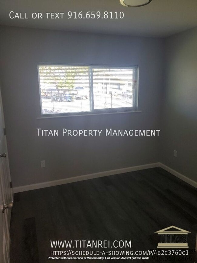 Building Photo - 7800 50th Ave