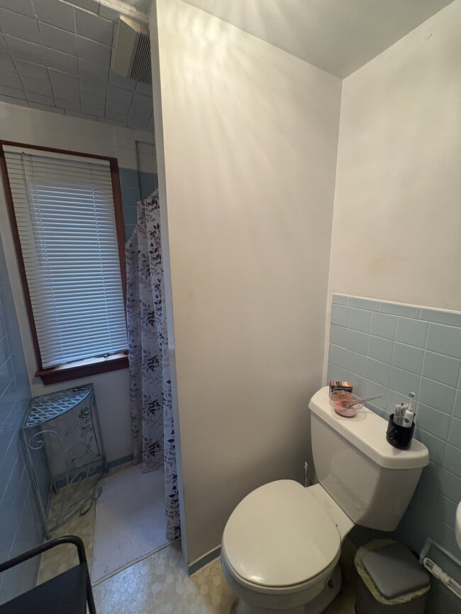 Building Photo - 46 S East St