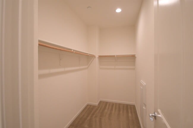 Building Photo - 5590 El Dorado Ln