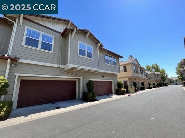 Building Photo - 1411 Arianna Ln