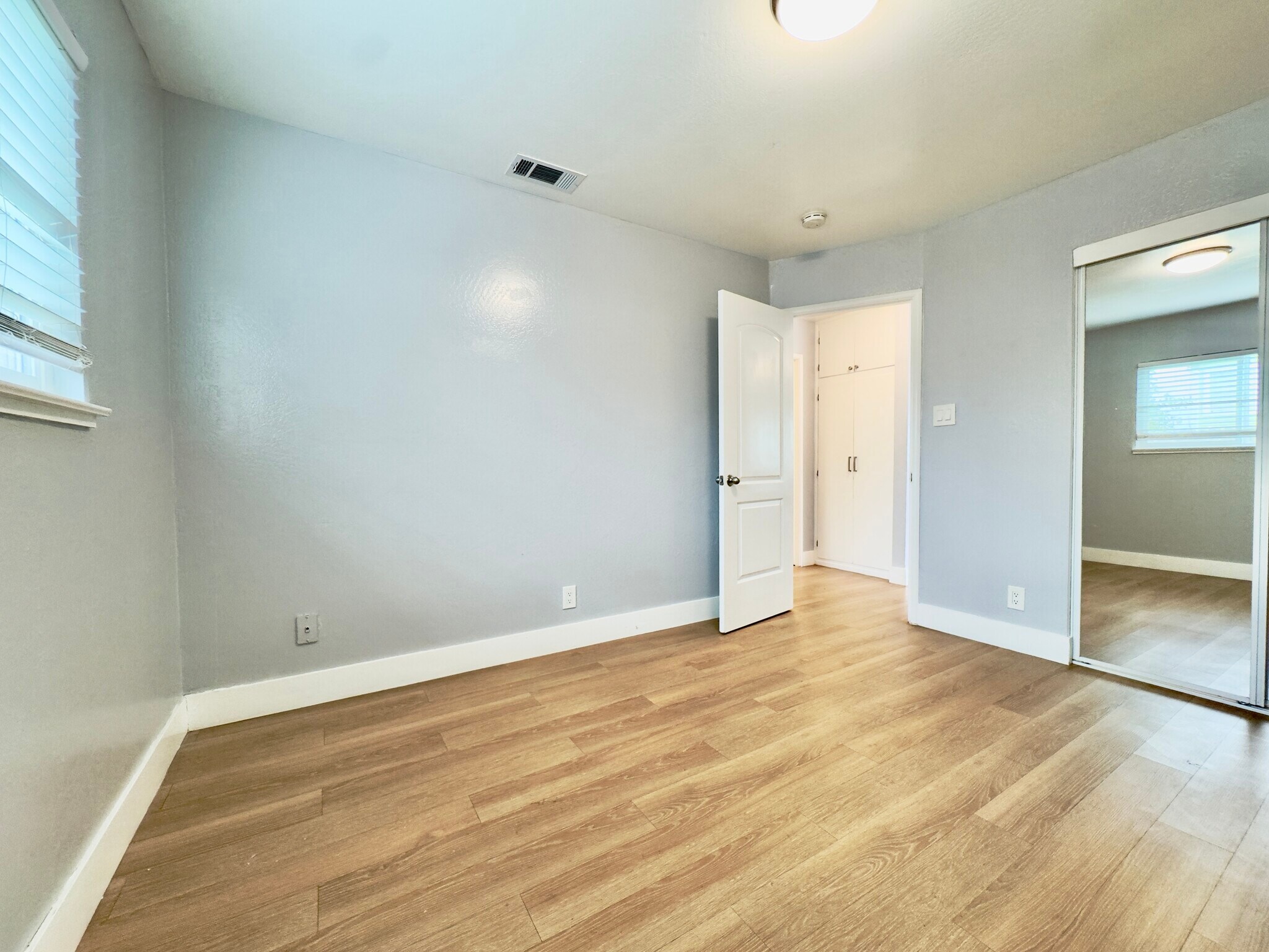 Building Photo - 2139 103rd Ave