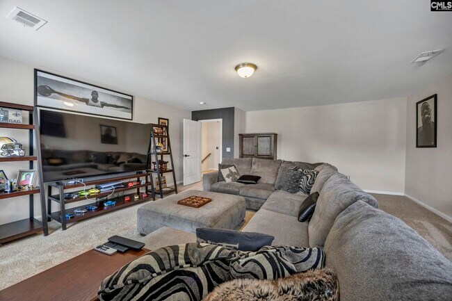 Building Photo - 349 Gracemount Ln