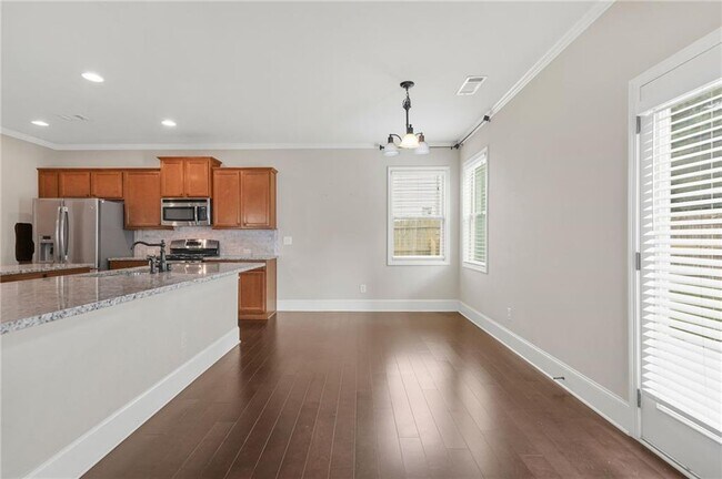 Building Photo - 1365 Delo Ln