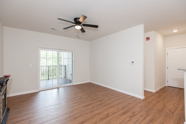 Building Photo - 122 Harmony Mdws Ct