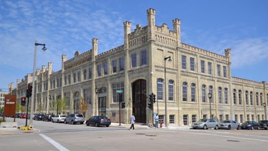 Building Photo - 1125 N 9th St