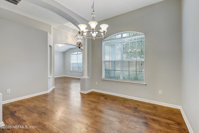 Building Photo - 4613 W Catbrier Ct