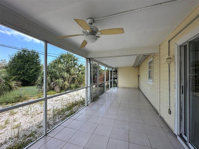 Building Photo - 4416 Englewood Rd