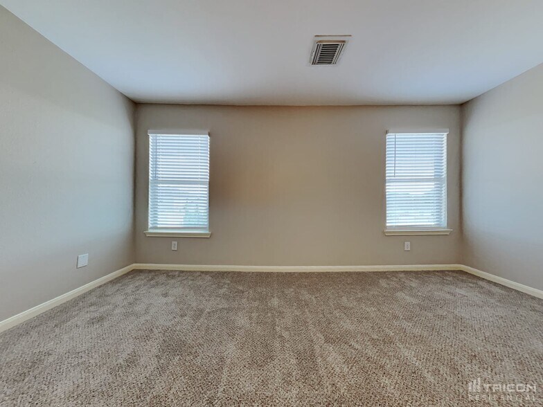 Building Photo - 18127 Tawnas Way Ln