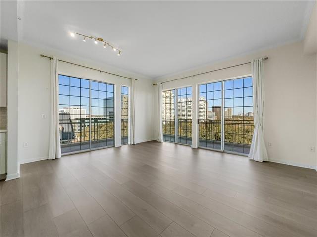 Building Photo - 3225 Turtle Creek Blvd Blvd