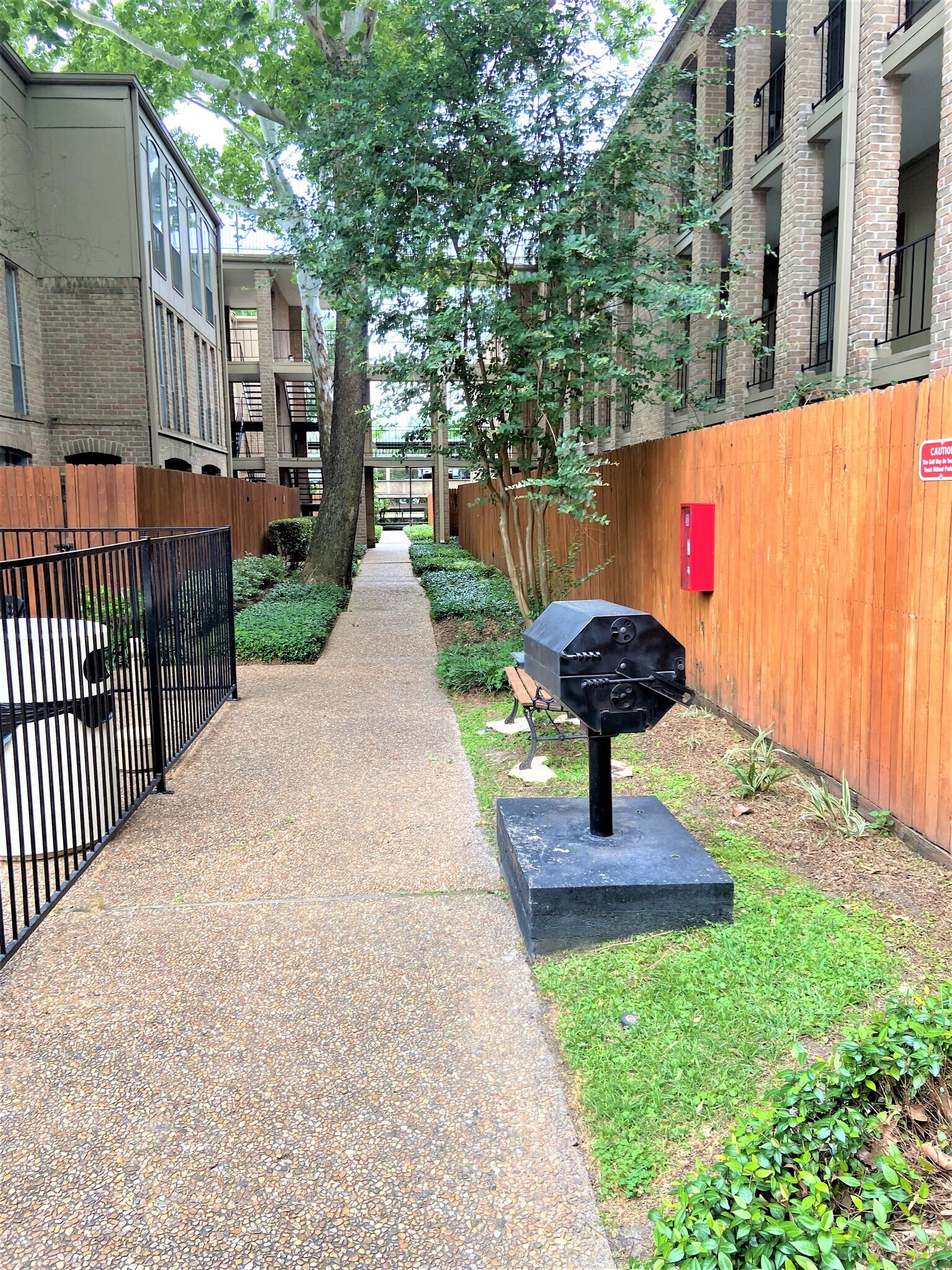 Building Photo - 4643 Wild Indigo St