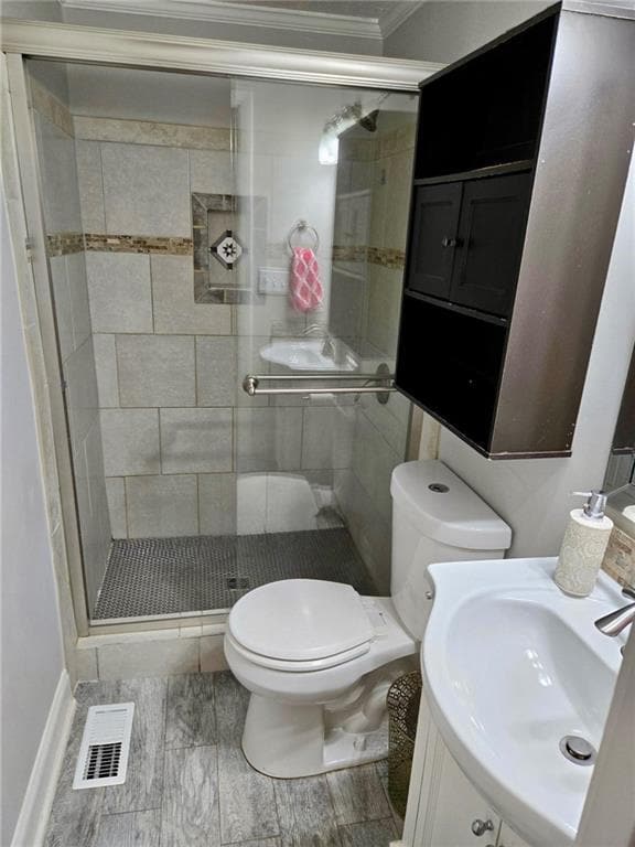 Building Photo - 9695 N Pond Cir