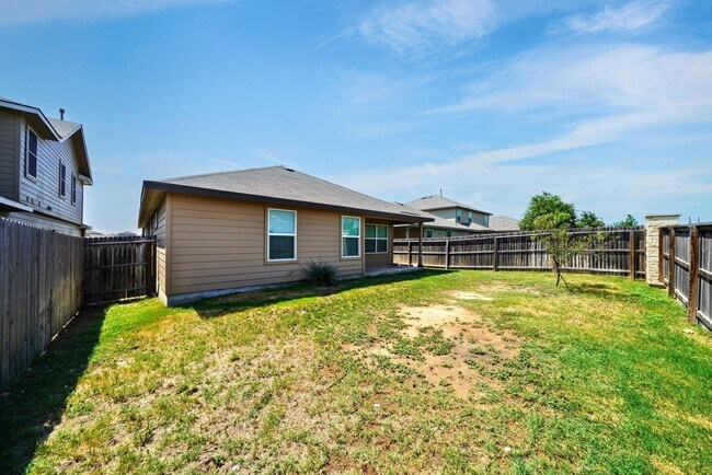 Building Photo - Stunning 4-Bedroom Home in Cobalt Canyon, ...