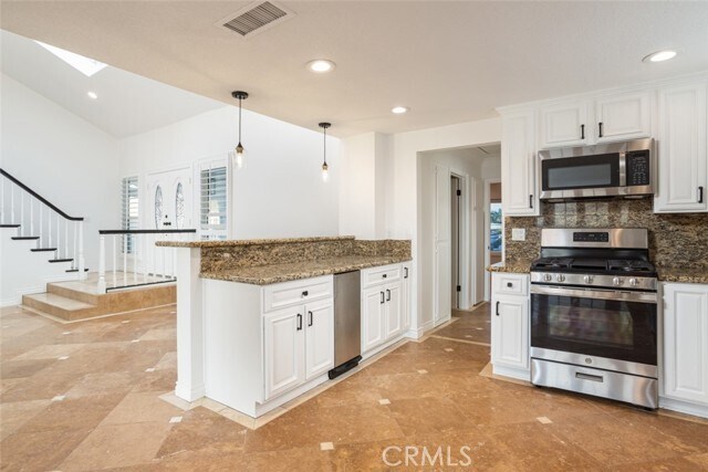 Building Photo - 1861 Parkview Cir