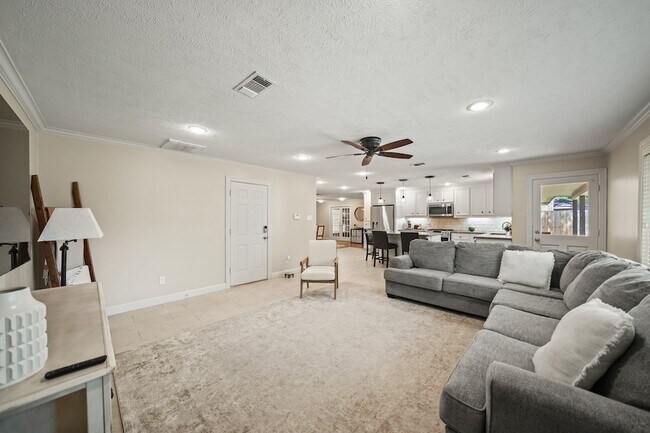 Building Photo - 5427 Stillbrooke Dr