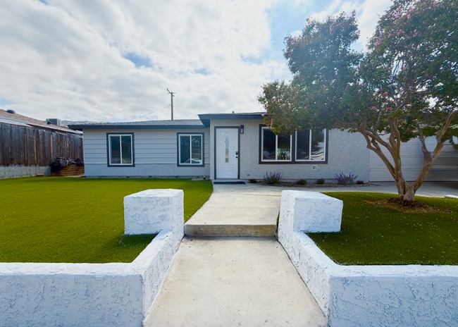 Building Photo - 6366 Marsha Ave