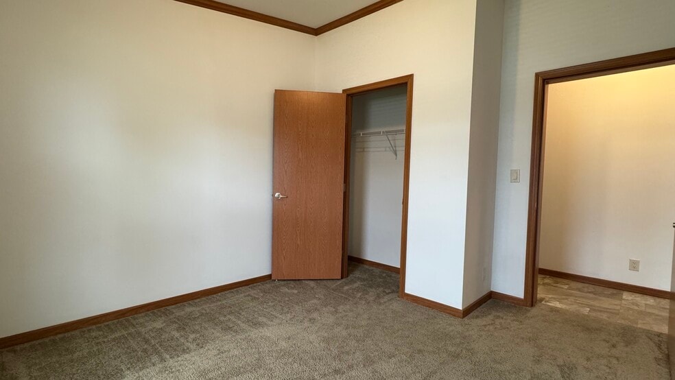 Building Photo - 2215 Osprey Pl NW