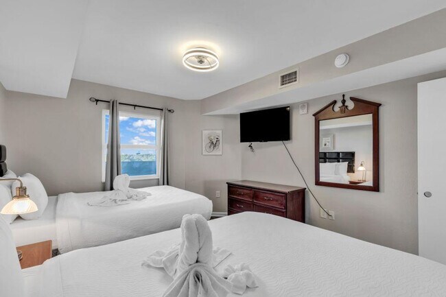 Building Photo - 1700 N Ocean Blvd