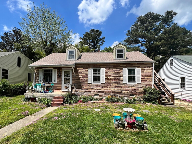 Front Elevation - 224 Virginia Ave