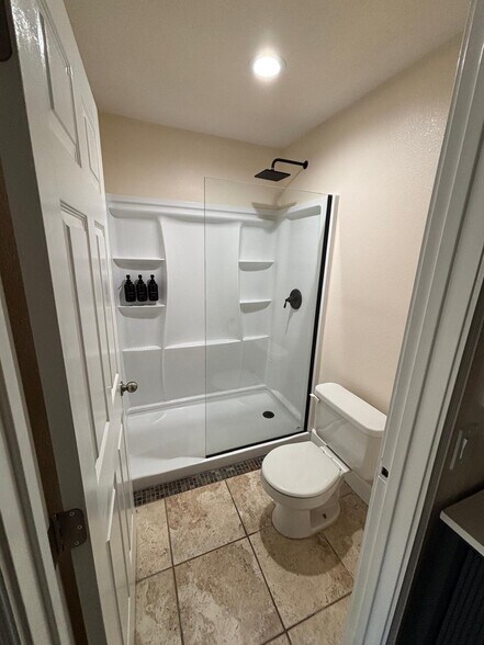 Building Photo - 1727 Melrose Ave