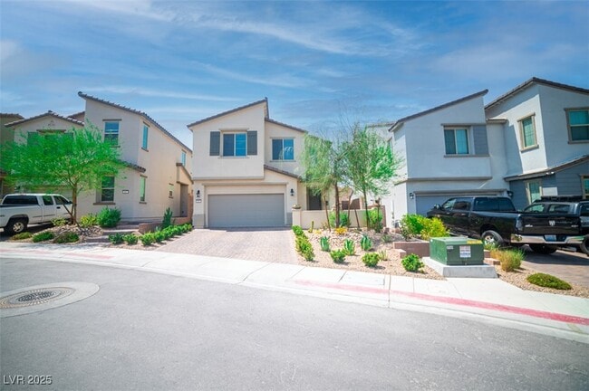 Building Photo - 111 Verde Rosa Dr