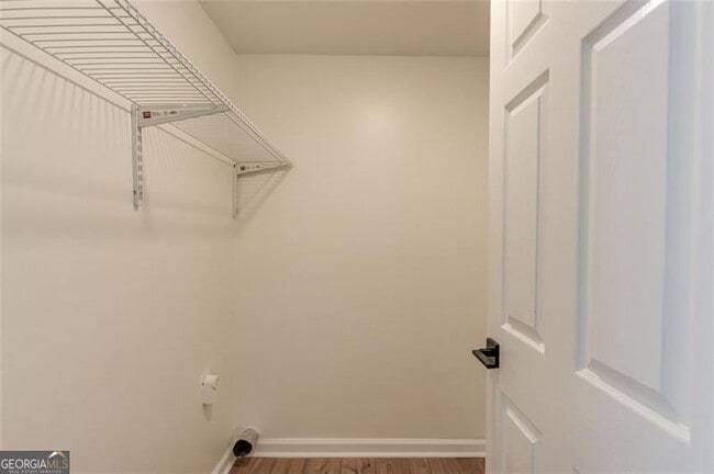 Building Photo - 5266 Long Green Ln