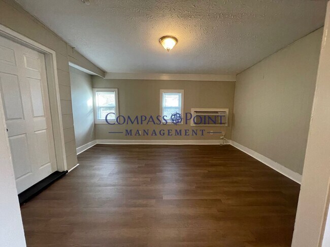 Building Photo - COME RELAX IN YOUR NEW HOME! -First Month's Rent Free!