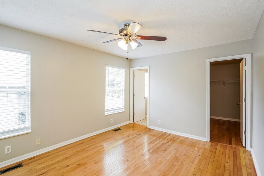 Building Photo - 3112 Chambley Ct