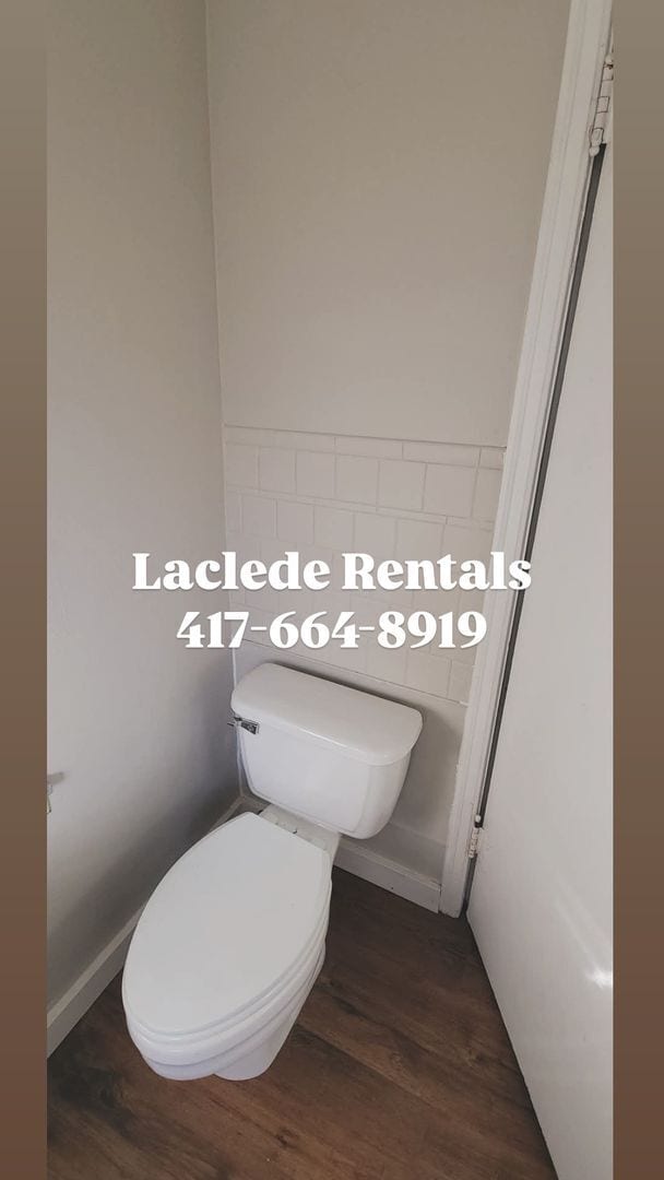 Building Photo - 4 BEDROOM 1 BATH HOUSE FOR RENT