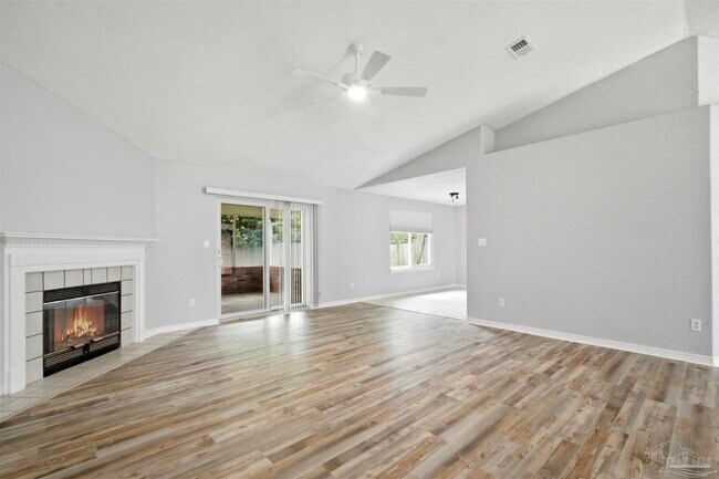 Building Photo - 9075 Caribbean Dr