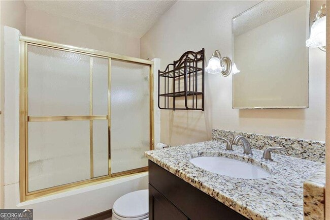 Building Photo - 2949 Torreya Way SE