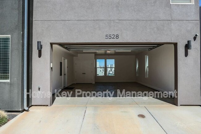 Building Photo - 5528 S Ochre Ln