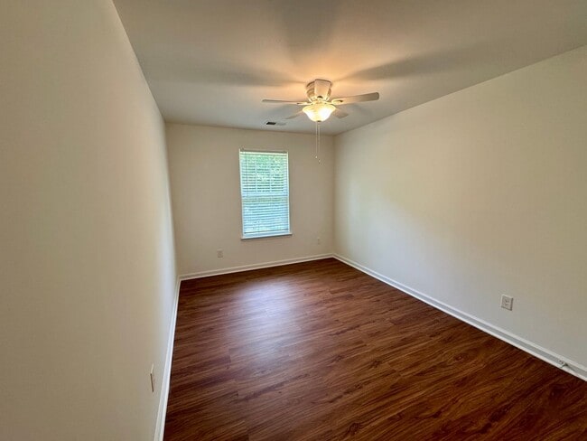 Building Photo - 3BR/2.5BA Townhouse in Steele Creek's Stonegrove Neighborhood