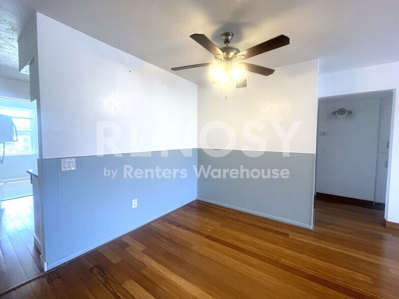 Building Photo - 2433 Brazilia Dr